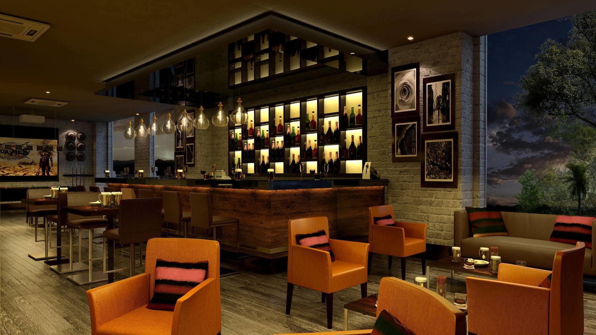 Lemon Tree Hotel, Gachibowli, Haidarábád Kültér fotó